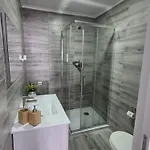V4