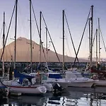 V4