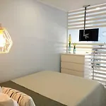 V4 *