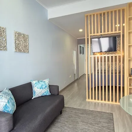 V4 Apartmán