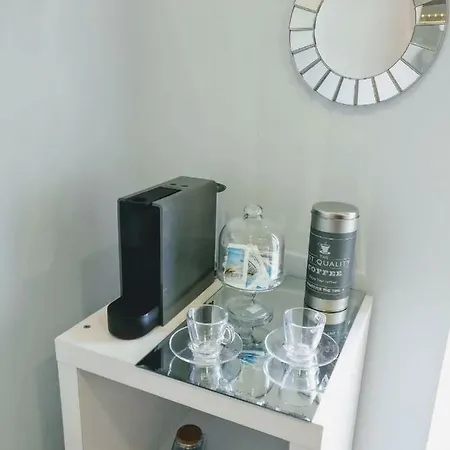 V4 Apartment
